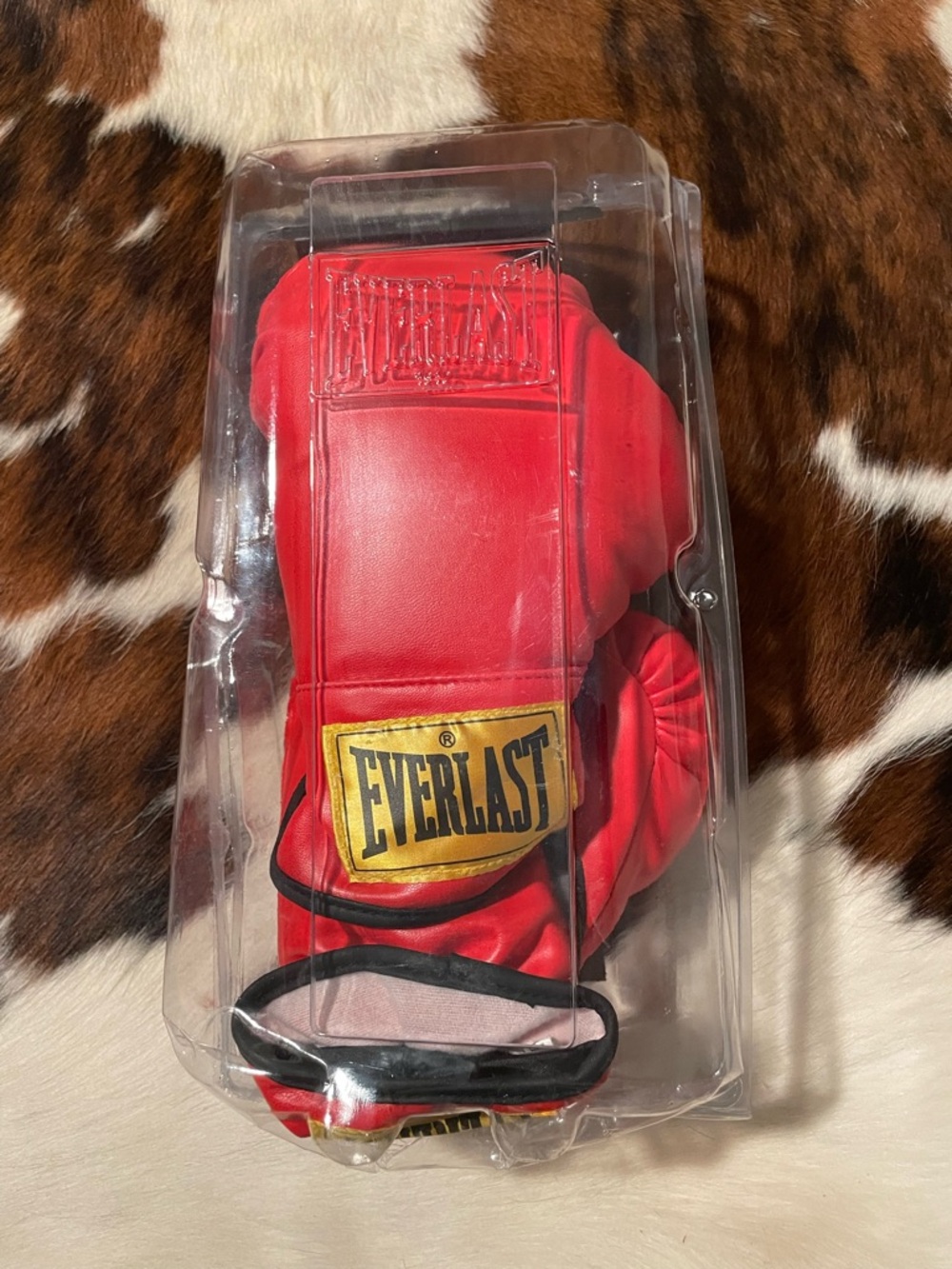 Everlast Bright Red Youth Boxing Gloves
